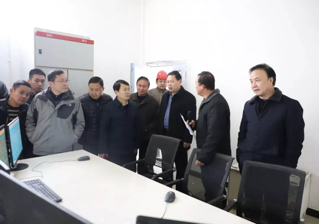 長沙凱發(fā)超硬材料科技有限公司,長沙礦山石材開采設備銷售,長沙石材加工設備銷售,金剛石工具生產(chǎn)